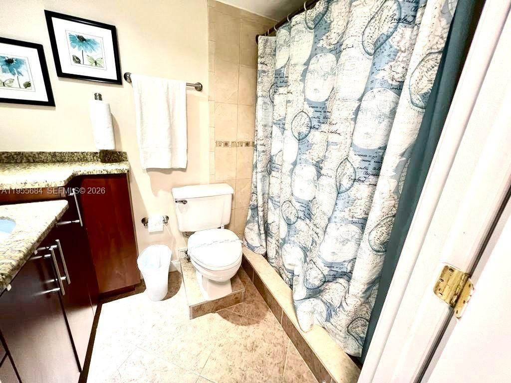 3801 S Ocean Dr, Unit 2C, Hollywood, FL 33019 Photo