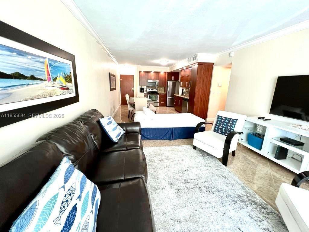 3801 S Ocean Dr, Unit 2C, Hollywood, FL 33019 Photo