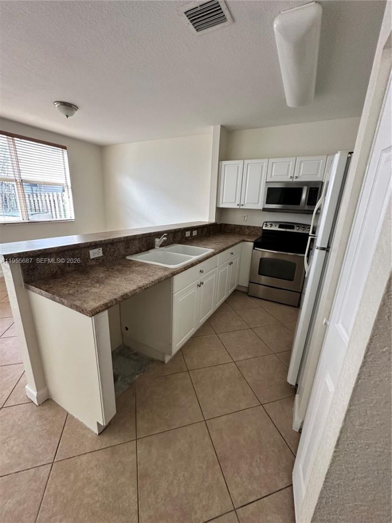 1018 NE 42nd Ave, Homestead, FL 33033 Photo