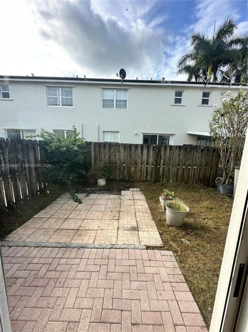 1018 NE 42nd Ave, Homestead, FL 33033 Photo
