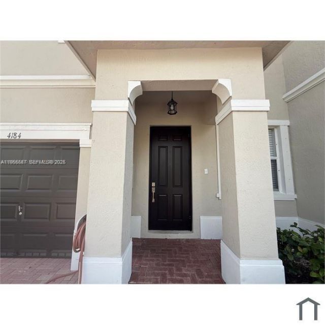 1018 NE 42nd Ave, Homestead, FL 33033 Photo