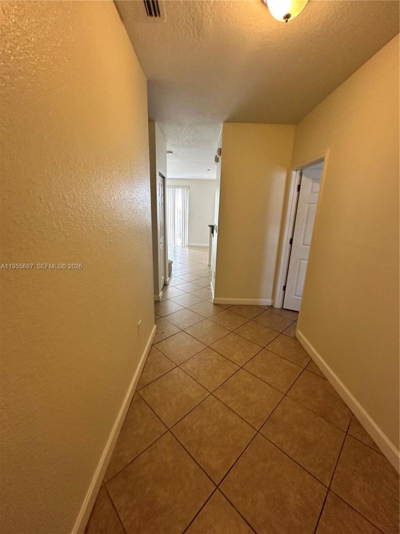 1018 NE 42nd Ave, Homestead, FL 33033 Photo