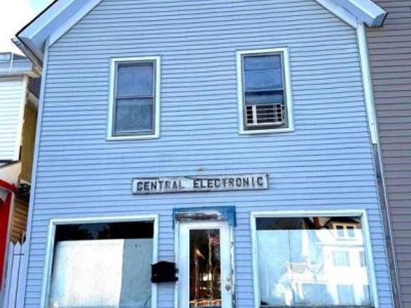 7 CENTRAL AVENUE, RIDGELY, MD 21660