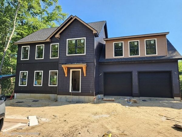 75 Willard Rd, Ashburnham, MA 01430