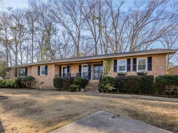 5324 Northwood Lake Drive W, Northport, AL 35473