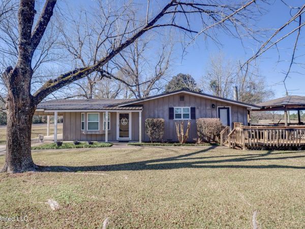 1335 Lorraine Street, Wiggins, MS 39577