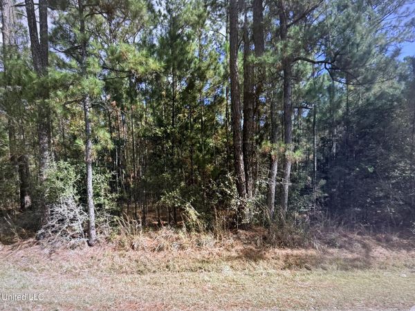 4662 34th Street, Bay Saint Louis, MS 39520