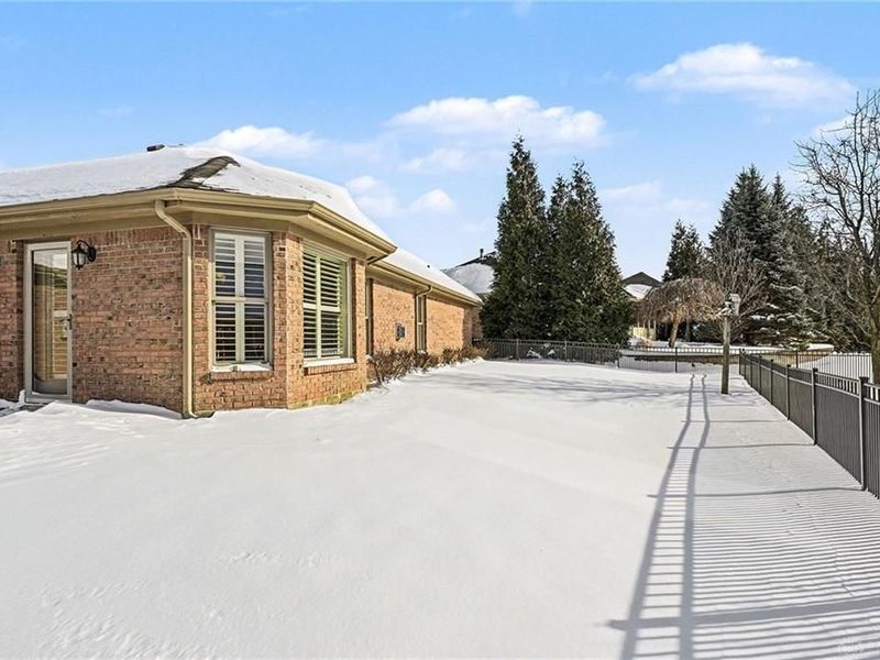 9823 Scotch Pine Drive, Springboro, OH 45066 Photo 10