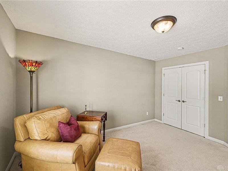 9823 Scotch Pine Drive, Springboro, OH 45066 Photo 13