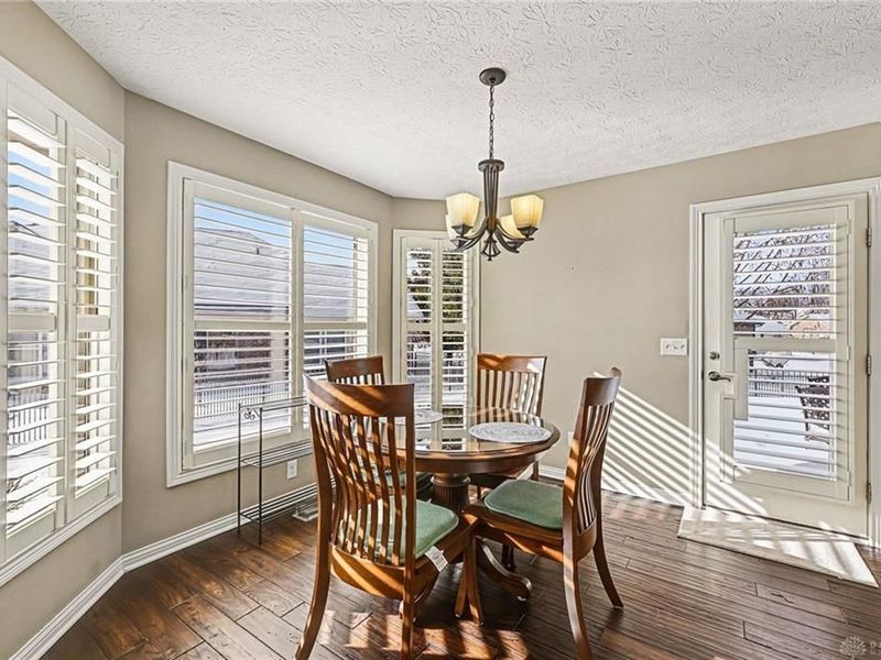 9823 Scotch Pine Drive, Springboro, OH 45066 Photo 22