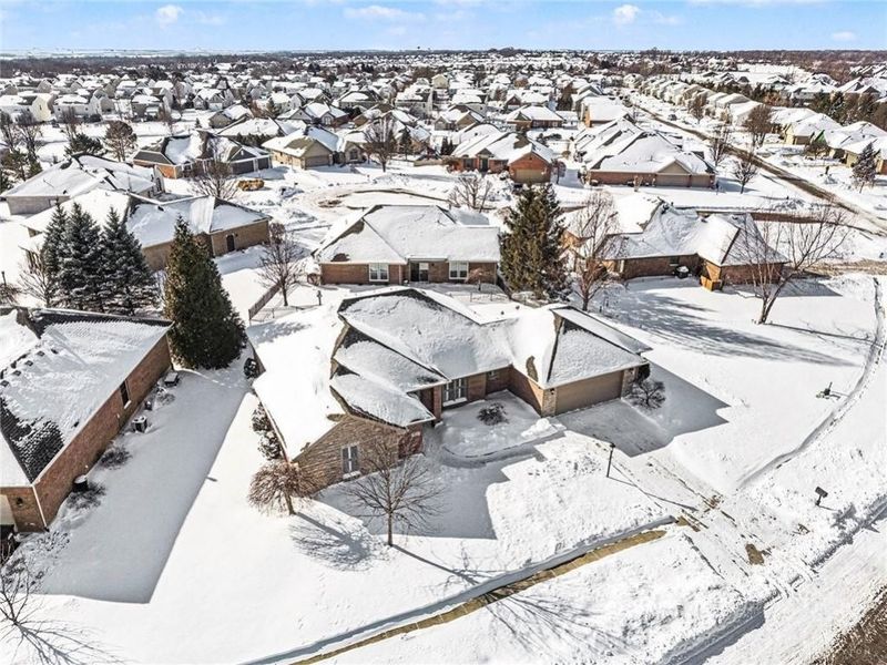 9823 Scotch Pine Drive, Springboro, OH 45066 Photo 8