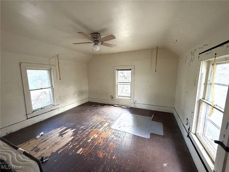 1015 N Cole Avenue, Lima, OH 45801 Photo 11