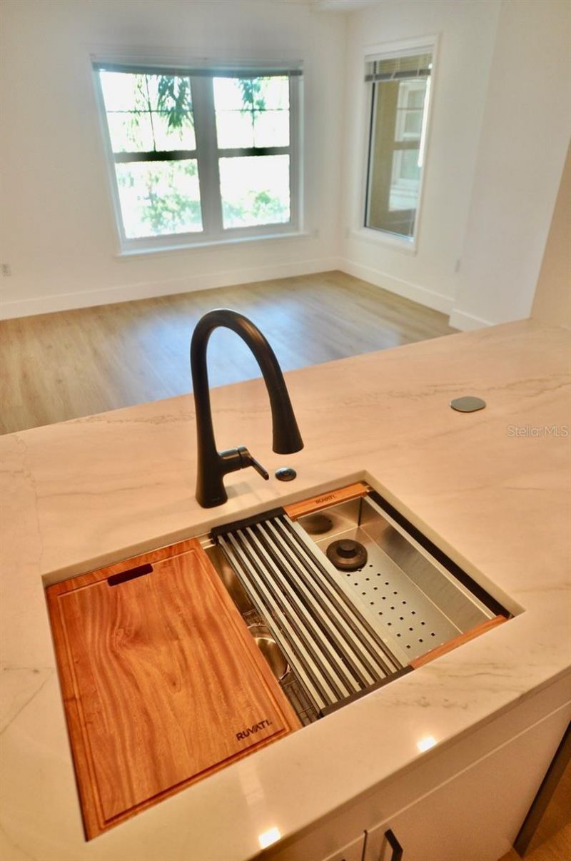 750 N Tamiami Trail, Unit 307, Sarasota, FL 34236 Photo