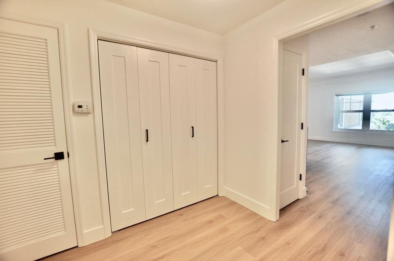 750 N Tamiami Trail, Unit 307, Sarasota, FL 34236 Photo