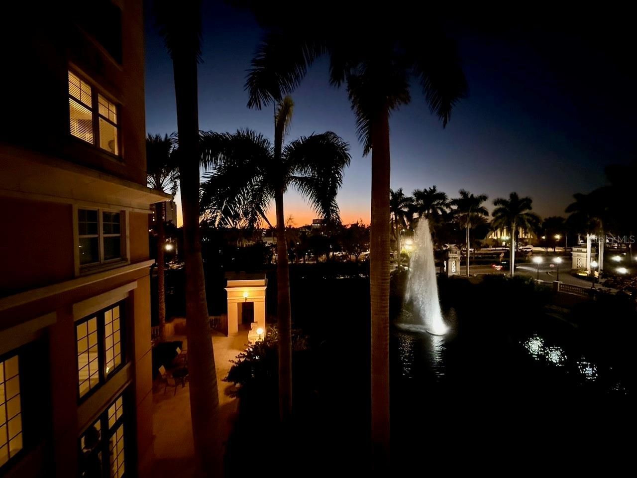 750 N Tamiami Trail, Unit 307, Sarasota, FL 34236 Photo