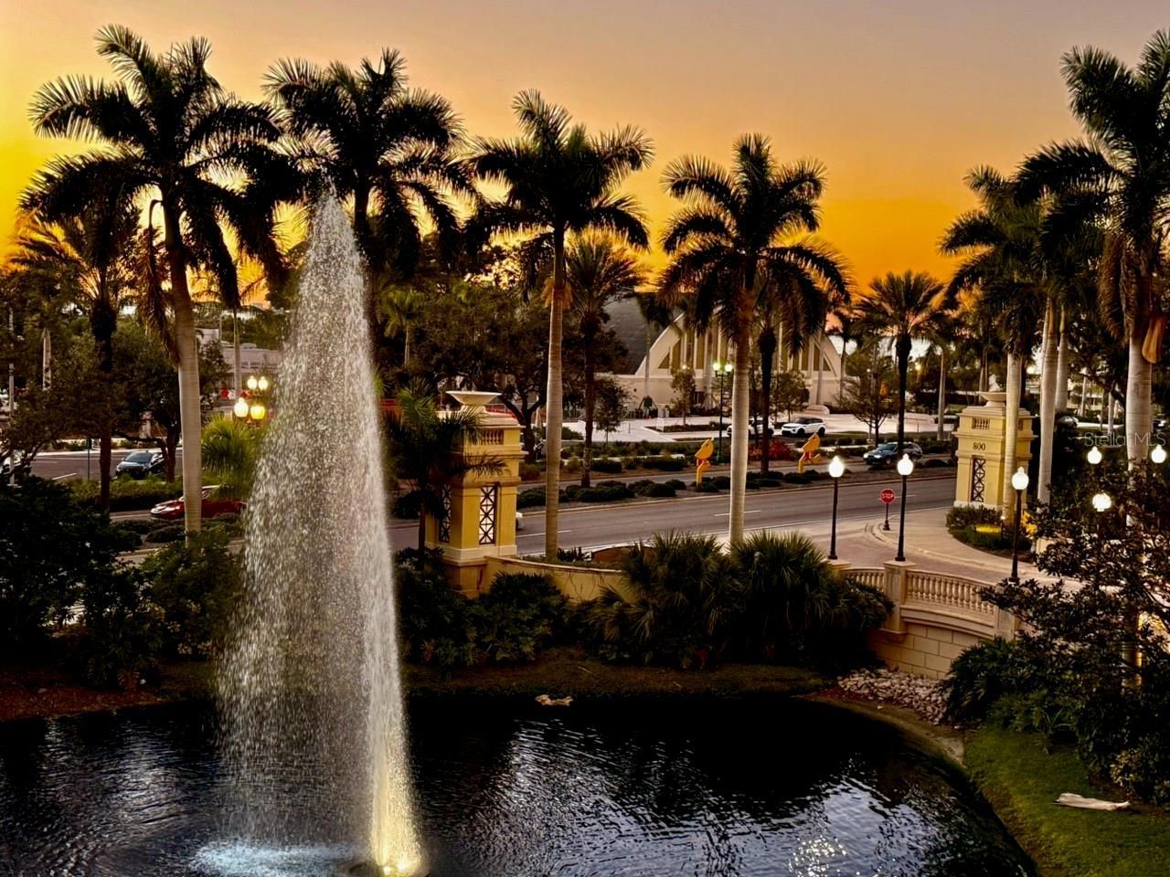 750 N Tamiami Trail, Unit 307, Sarasota, FL 34236 Photo