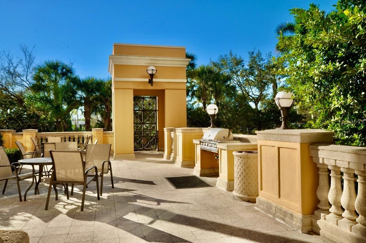 750 N Tamiami Trail, Unit 307, Sarasota, FL 34236 Photo