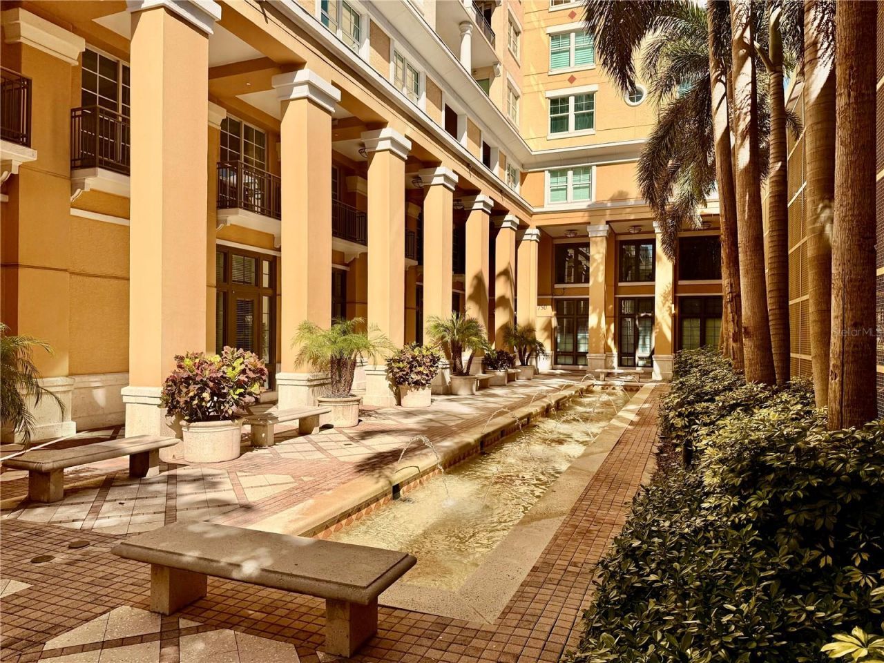 750 N Tamiami Trail, Unit 307, Sarasota, FL 34236 Photo