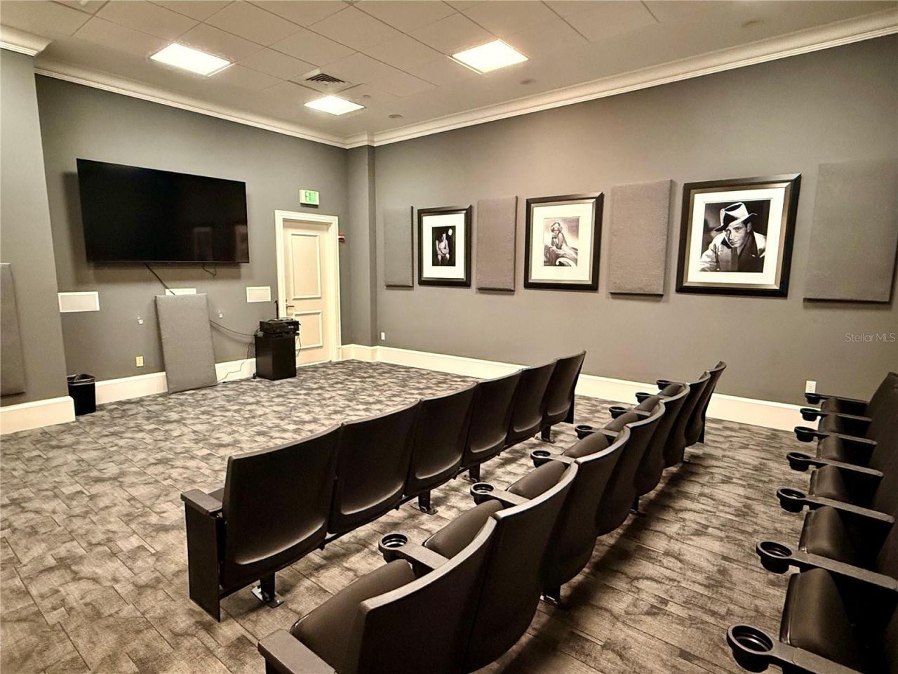 750 N Tamiami Trail, Unit 307, Sarasota, FL 34236 Photo