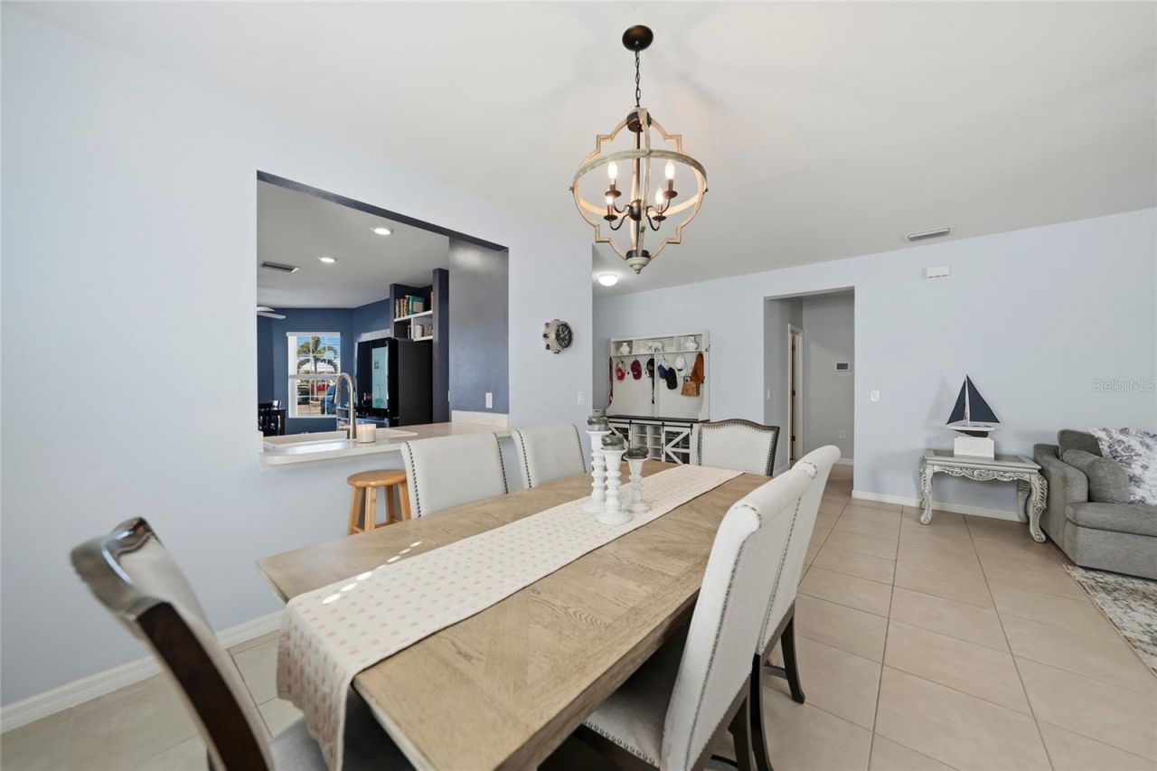 27980 Arrowhead Circle, Punta Gorda, FL 33982 Photo