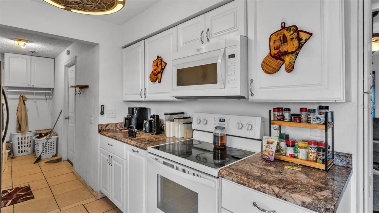 1733 Sandalwood Circle Sw, Winter Haven, FL 33880 Photo