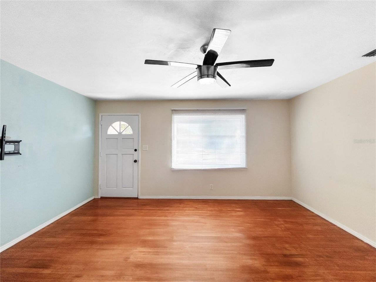 441 40th Avenue Ne, Saint Petersburg, FL 33703 Photo