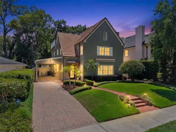 910 ALAMEDA STREET, ORLANDO, FL 32804