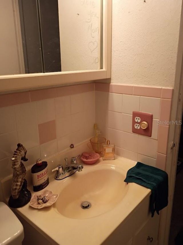 348 Lewis Boulevard Se, Saint Petersburg, FL 33705 Photo