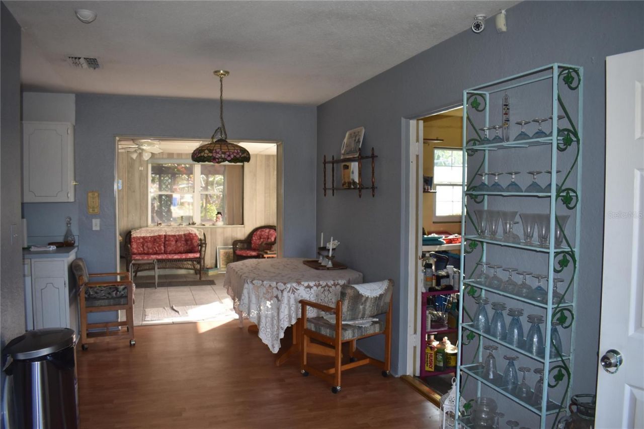 348 Lewis Boulevard Se, Saint Petersburg, FL 33705 Photo