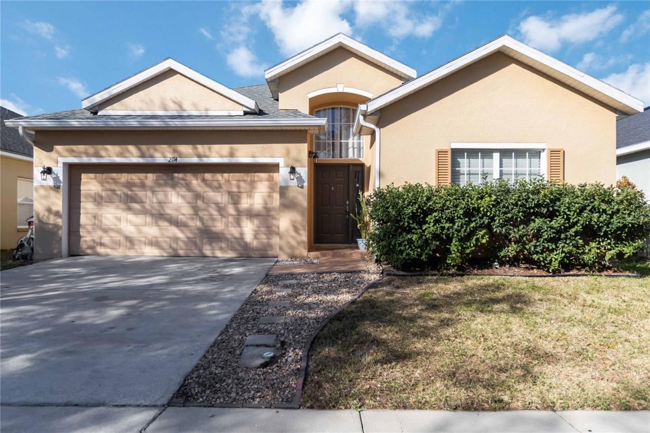 2114 Justice Lane, Saint Cloud, FL 34769 Main Photo