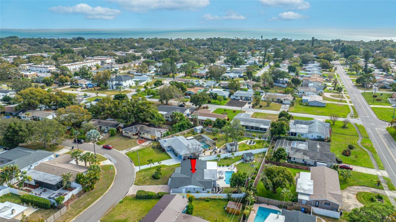 6377 15th Street S, Saint Petersburg, FL 33705 Photo