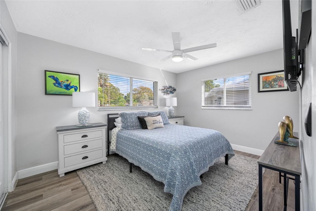 6377 15th Street S, Saint Petersburg, FL 33705 Photo