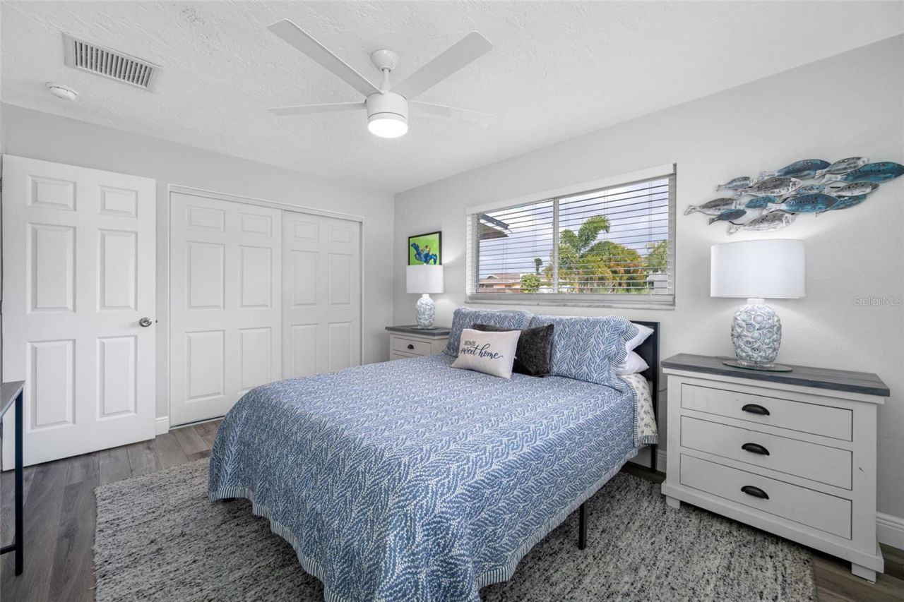 6377 15th Street S, Saint Petersburg, FL 33705 Photo