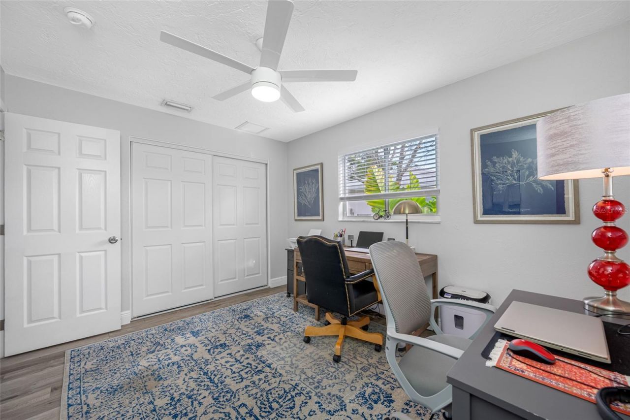 6377 15th Street S, Saint Petersburg, FL 33705 Photo