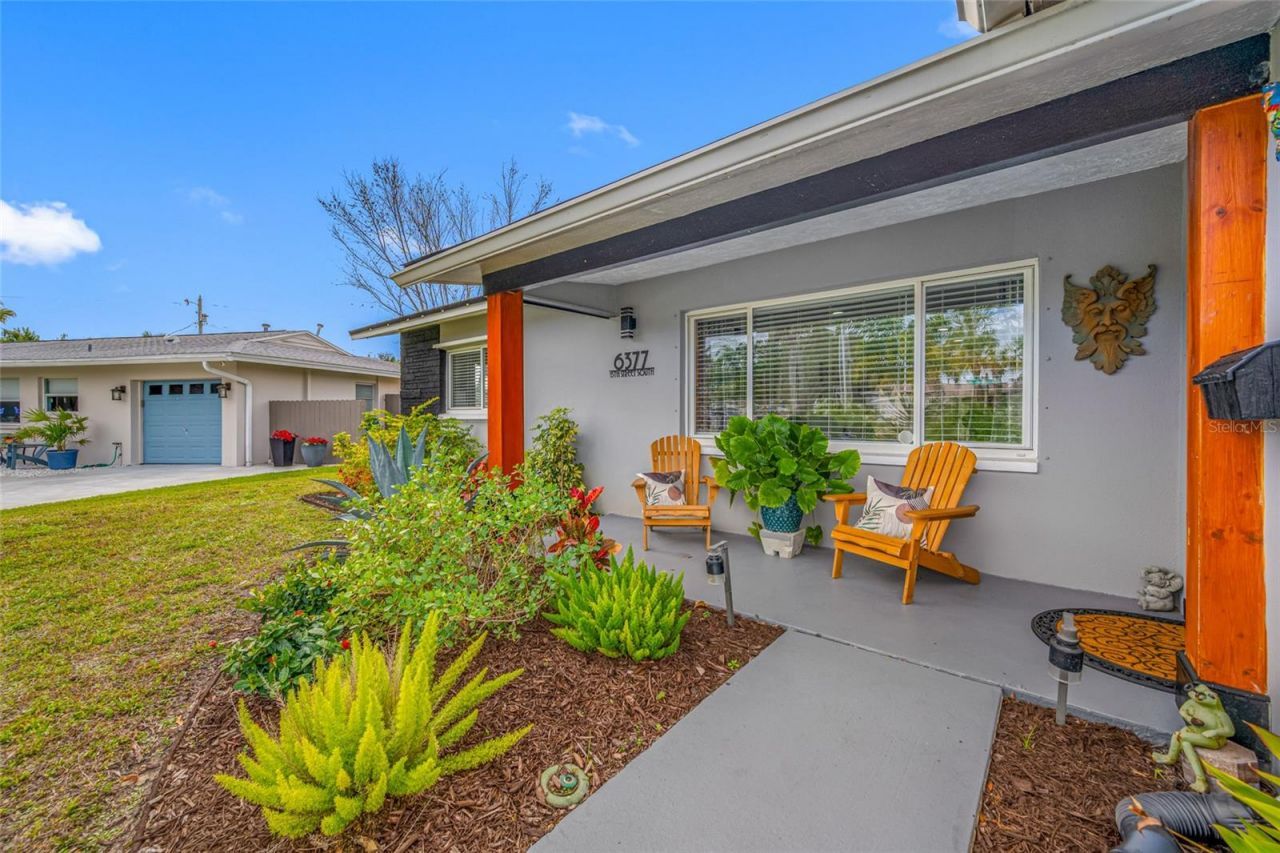 6377 15th Street S, Saint Petersburg, FL 33705 Photo