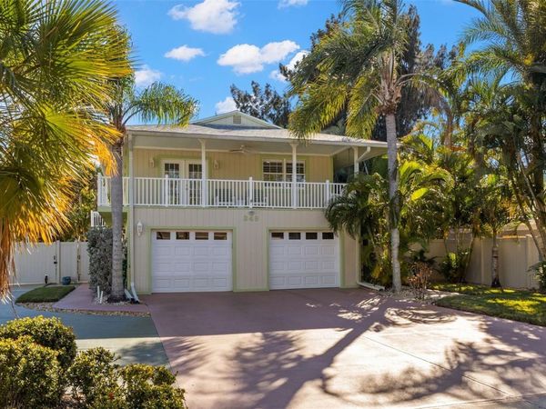 349 KENTUCKY AVENUE, CRYSTAL BEACH, FL 34681