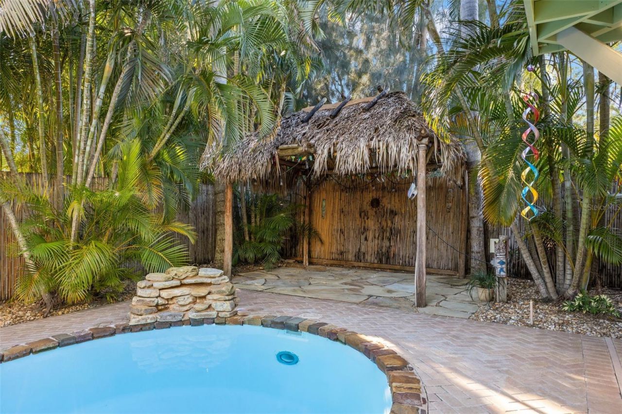 349 Kentucky Avenue, Crystal Beach, FL 34681 Photo