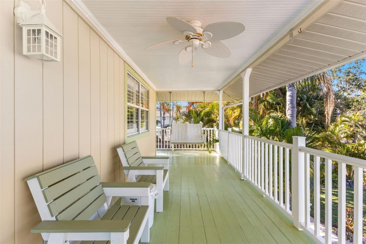 349 Kentucky Avenue, Crystal Beach, FL 34681 Photo