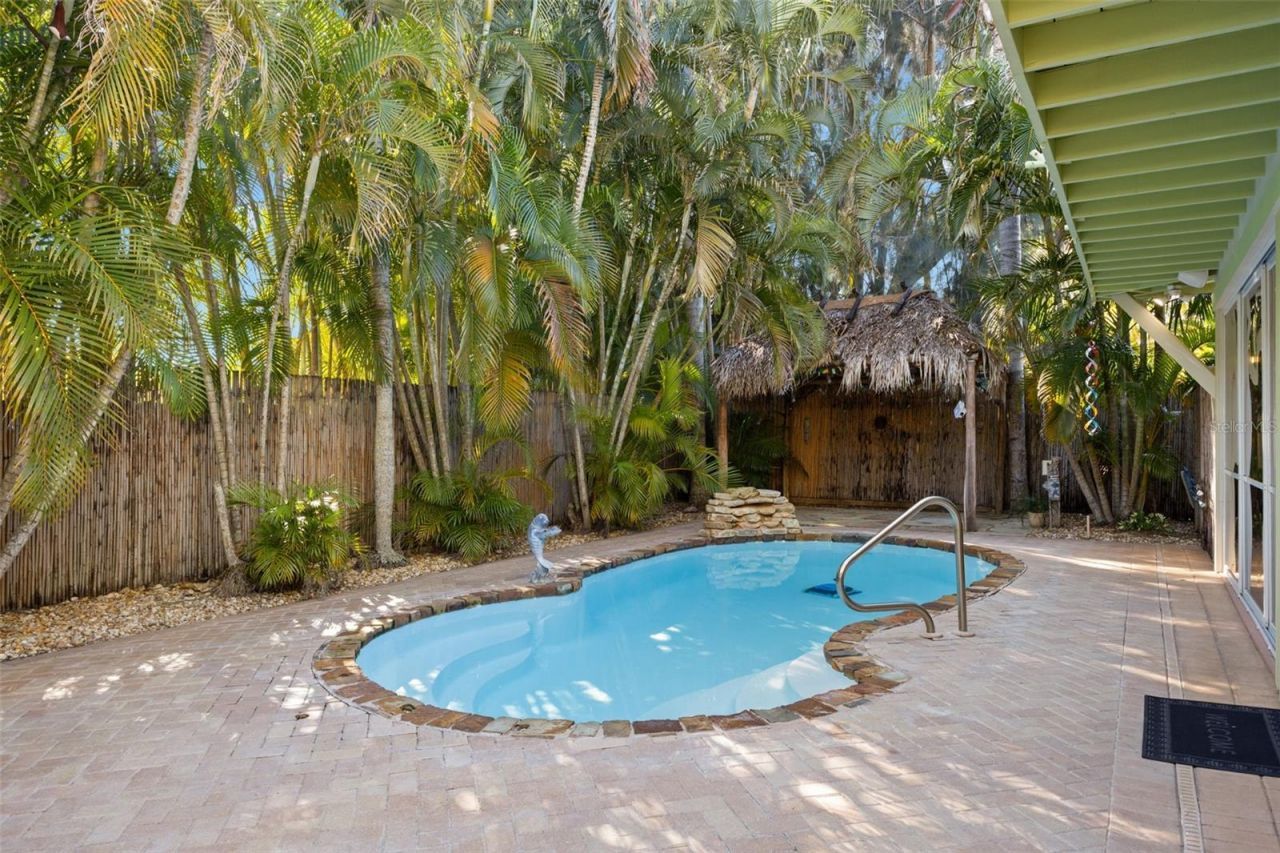 349 Kentucky Avenue, Crystal Beach, FL 34681 Photo