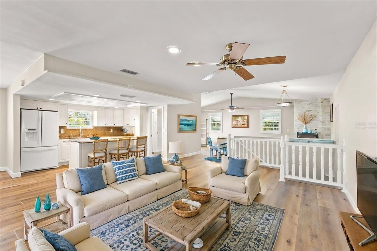 349 Kentucky Avenue, Crystal Beach, FL 34681 Photo