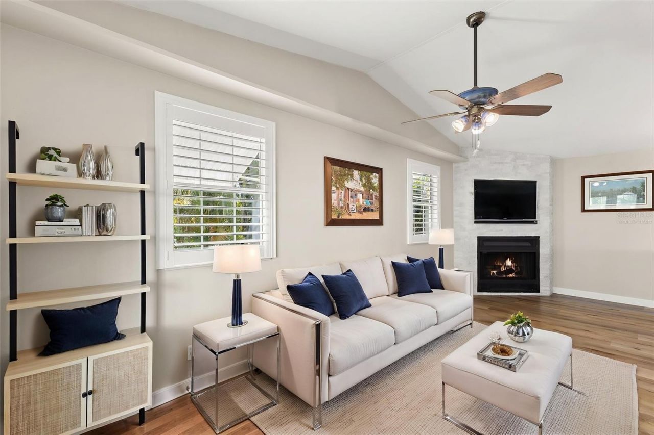 349 Kentucky Avenue, Crystal Beach, FL 34681 Photo