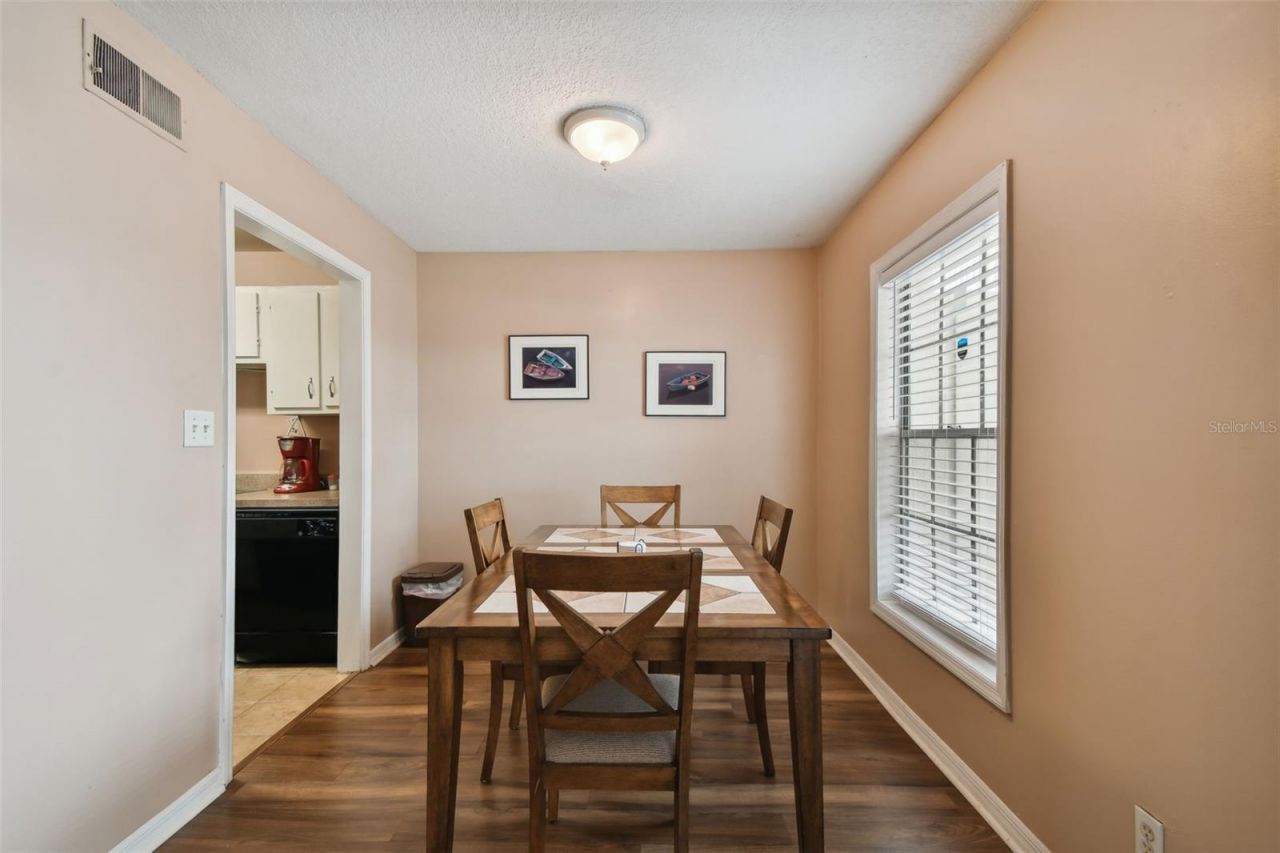 113 Seahorse Drive Se, Unit A, Saint Petersburg, FL 33705 Photo