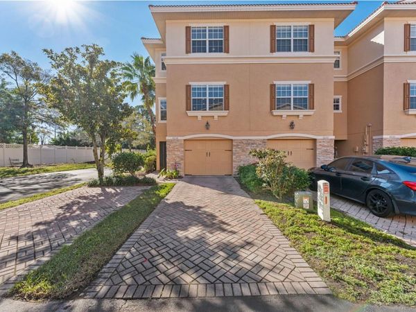 5034 BLUE RUNNER COURT, NEW PORT RICHEY, FL 34652