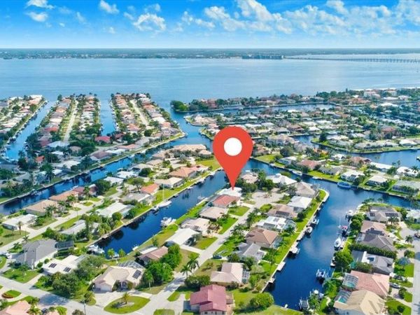 2424 ROSA LANE, PUNTA GORDA, FL 33950