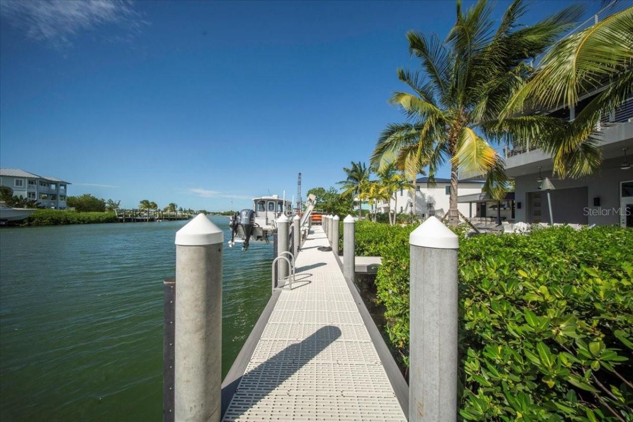 118 Avenue E, Marathon, FL 33050 Photo