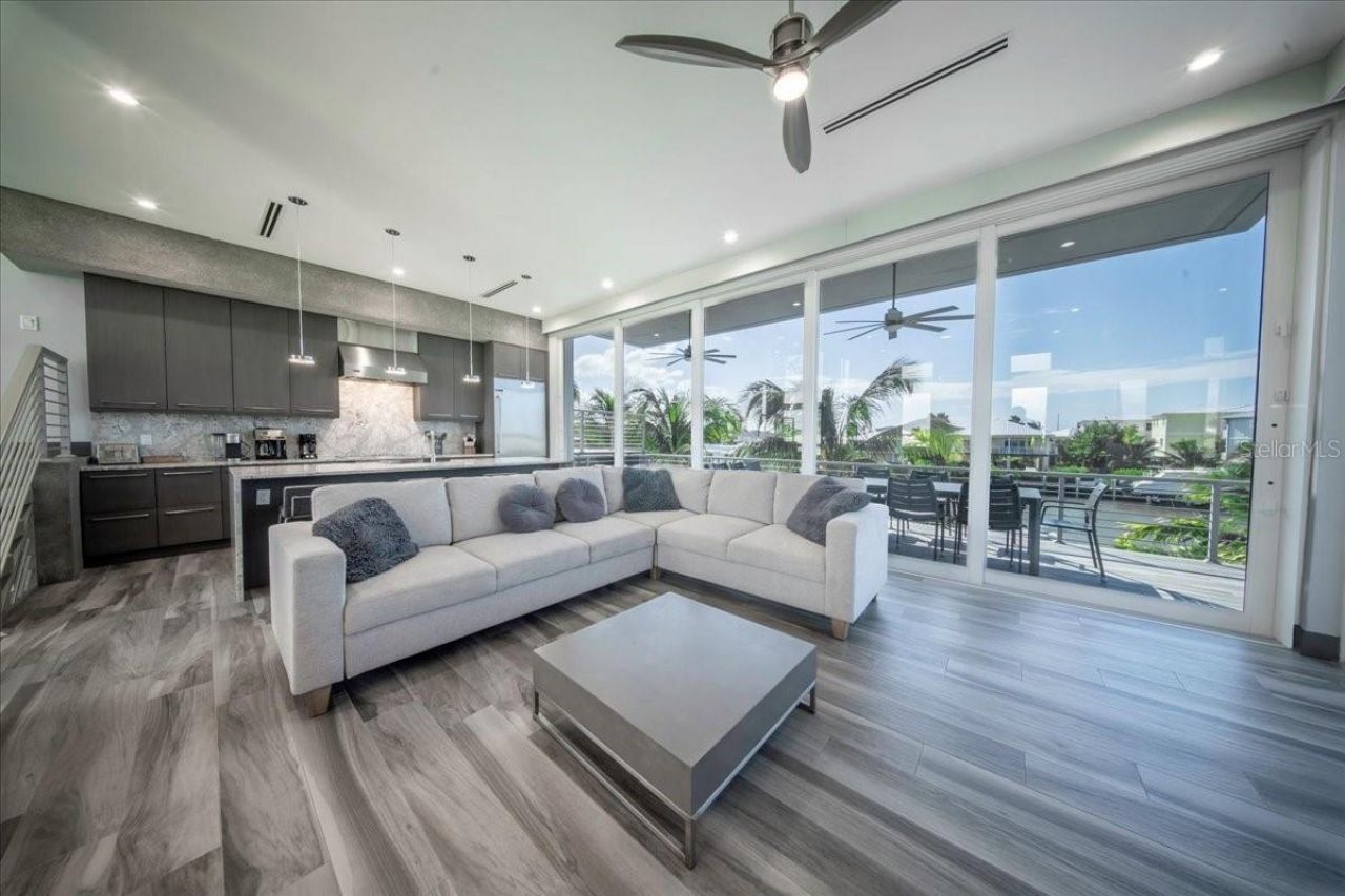 118 Avenue E, Marathon, FL 33050 Photo