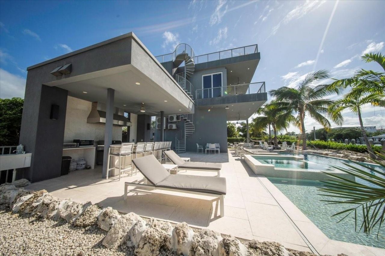 118 Avenue E, Marathon, FL 33050 Photo