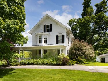 56 Sharon, Salisbury, CT 06039