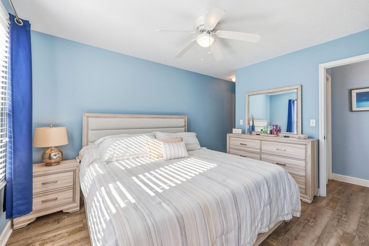 2001 Spring St. Photo 13