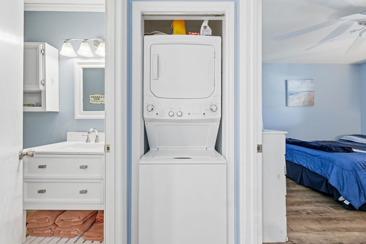 2001 Spring St. Photo 15